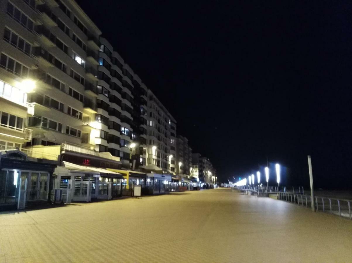 Studio Center Of Ostend W/Parking & South Terrace Appartement Buitenkant foto
