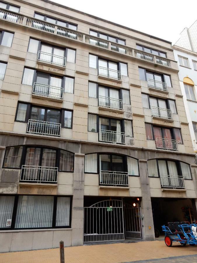 Studio Center Of Ostend W/Parking & South Terrace Appartement Buitenkant foto